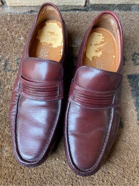 French Shriner Vintage Burgundy Leather Moc Toe Loafers - Size 10 Men’s